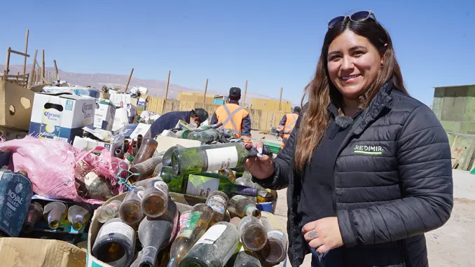 Leslie Plaza emprendedora loina: busca retomar la ruta del reciclaje y retirar cinco toneladas de residuos mensuales del vertedero